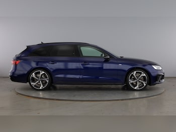 Used Audi A4 Avant 2024 for sale - 78459957: Photo