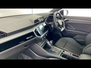 Used Audi Q3 2022 for sale - 74685607: Photo