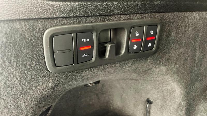 Used Audi Q7 2022 for sale - 75761005: Photo 38