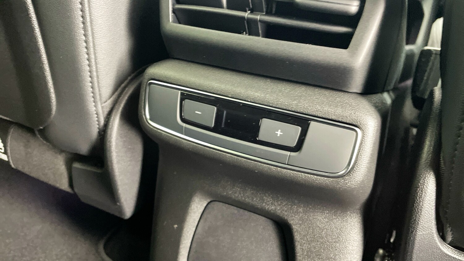 Used Audi Q4 e-tron 2025 for sale - 77602798: Photo 29