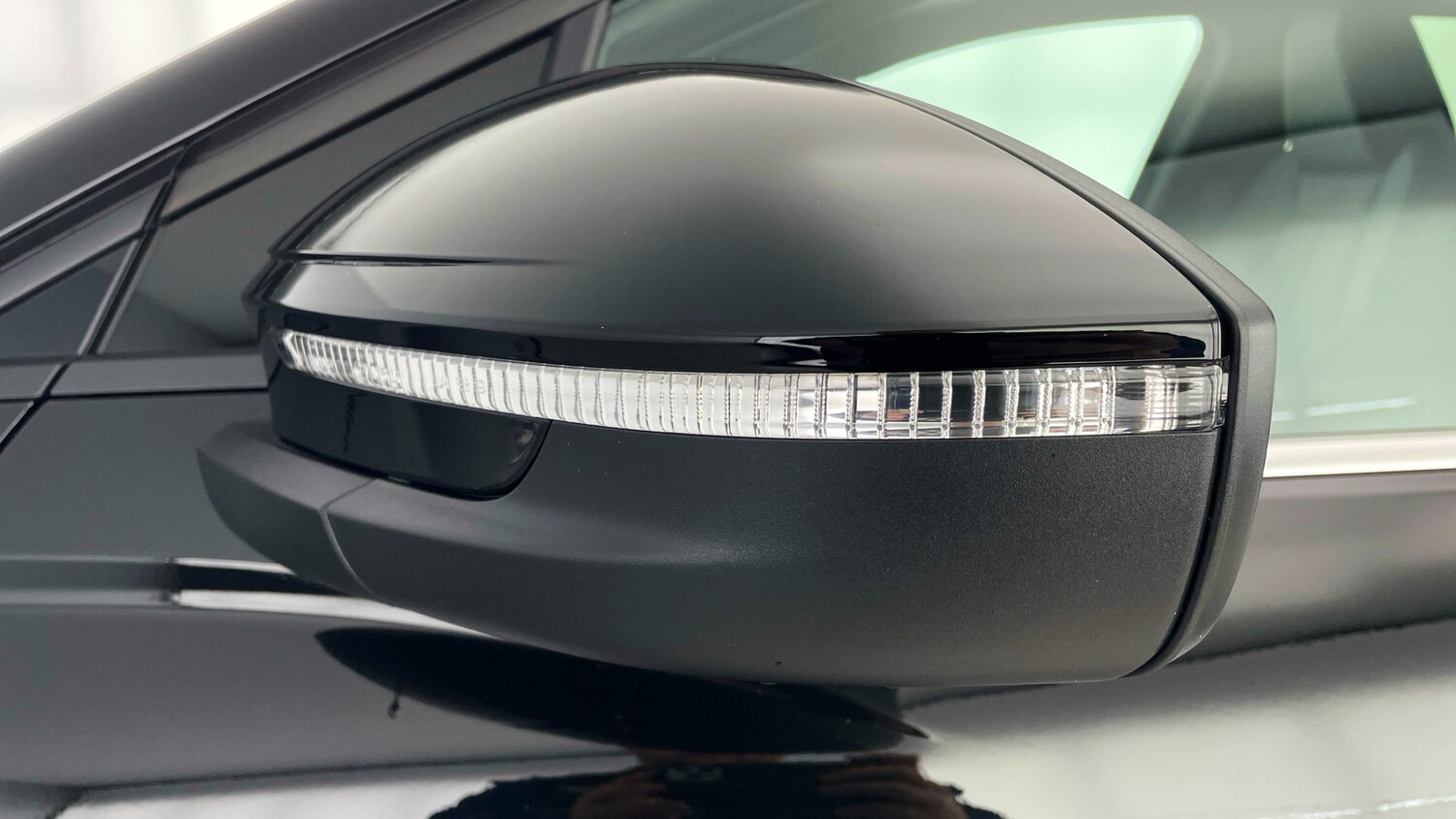 Used Audi Q4 e-tron 2025 for sale - 77602798: Photo 41