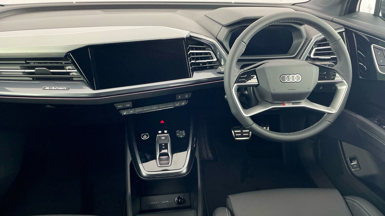 Used Audi Q4 e-tron 2025 for sale - 77602798: Photo 8