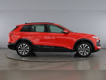 Used Audi Q6 e-tron 2024 for sale - 79765649: Photo