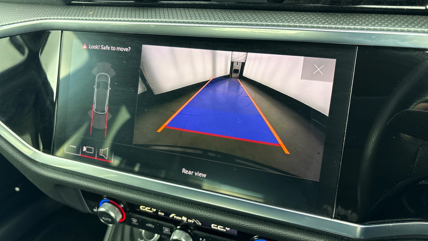 Used Audi Q3 2022 for sale - 77962468: Photo 15