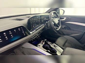 Used Audi A5 2025 for sale - 77872301: Photo