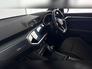 Used Audi Q3 2020 for sale - 77225890: Photo