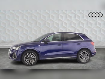 Audi - Q3