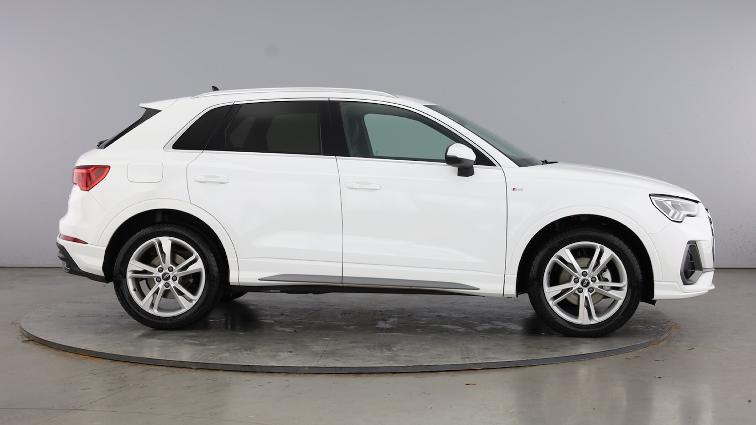 Used Audi Q3 2025 for sale - 77505239: Photo 4