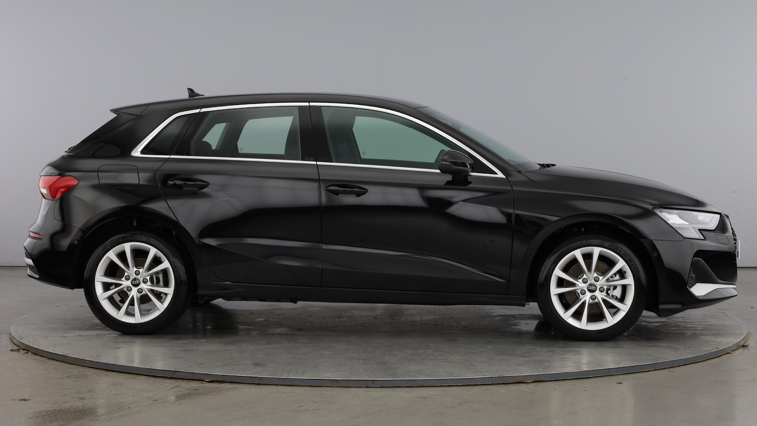 Used Audi A3 2025 for sale - 77602625: Photo 4