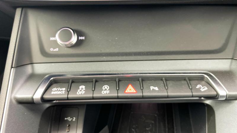 Used Audi Q3 2025 for sale - 76722919: Photo 15