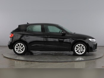 Used Audi A1 2022 for sale - 77013739: Photo