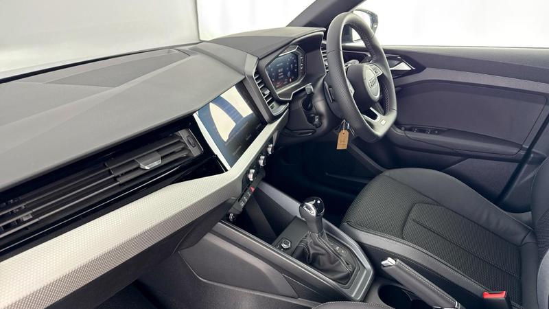 Used Audi A1 2025 for sale - 76302827: Photo 2