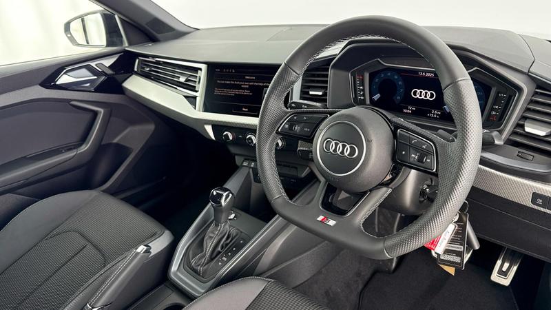 Used Audi A1 2025 for sale - 76302827: Photo 6