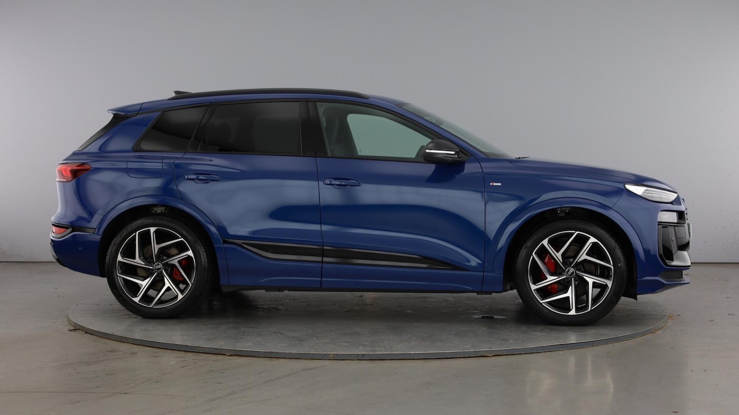 Used Audi Q6 e-tron 2025 for sale - 77602610: Photo 4