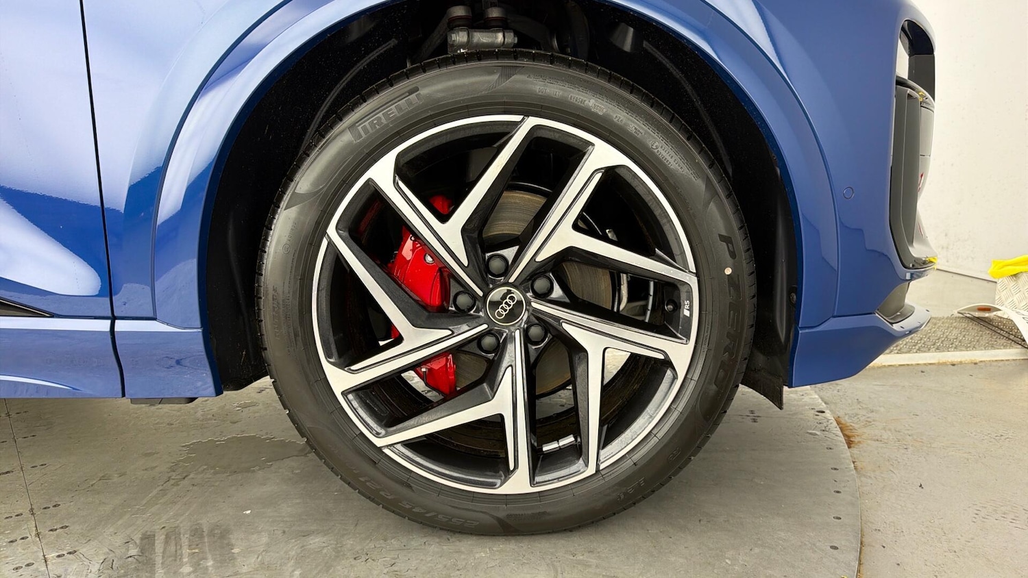 Used Audi Q6 e-tron 2025 for sale - 77602610: Photo 5