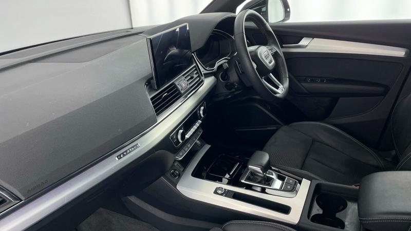 Used Audi Q5 2022 for sale - 76625366: Photo 2