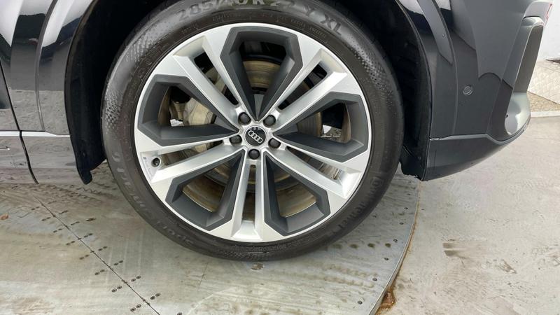 Used Audi Q8 2025 for sale - 76766996: Photo 38
