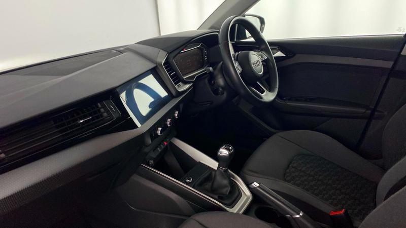 Used Audi A1 2022 for sale - 76738842: Photo 2