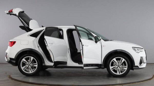 Used Audi Q3 2023 for sale - 76117466: Photo 10