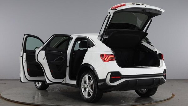 Used Audi Q3 2023 for sale - 76117466: Photo 11