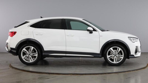 Used Audi Q3 2023 for sale - 76117466: Photo 4