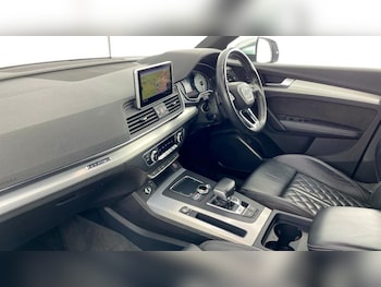 Used Audi SQ5 2018 for sale - 76196504: Photo