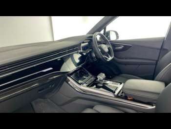 Used Audi Q7 2024 for sale - 74671466: Photo