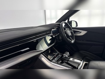 Used Audi Q7 2019 for sale - 78739932: Photo