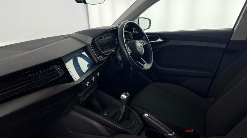 Used Audi A1 2022 for sale - 75717943: Photo 2