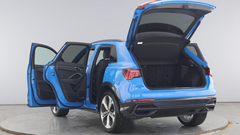 Used Audi Q3 2021 for sale - 76664836: Photo 11