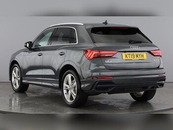 Used Audi Q3 2019 for sale - 76117610: Photo