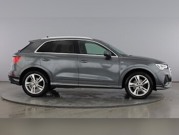 Used Audi Q3 2019 for sale - 76117610: Photo