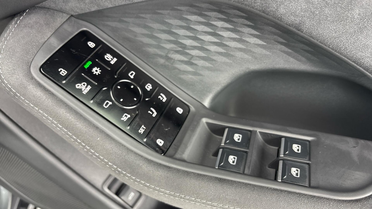 Used Audi A6 Saloon for sale - 78018526: Photo 19