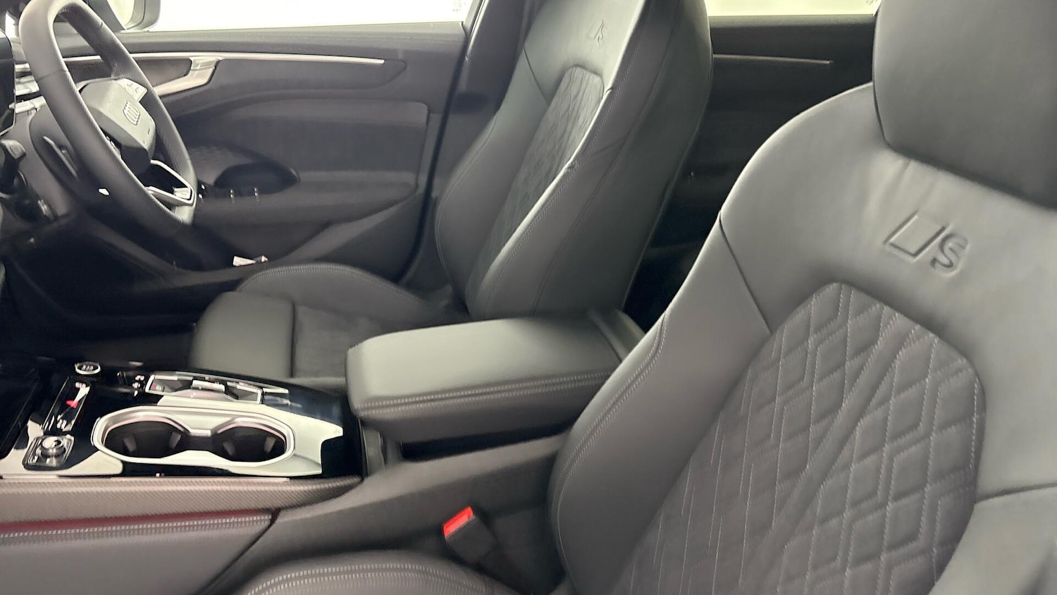 Used Audi A6 Saloon for sale - 78018526: Photo 40