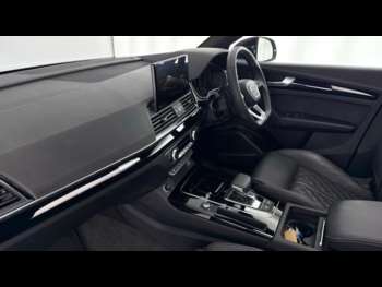 Used Audi Q5 2024 for sale - 74742872: Photo