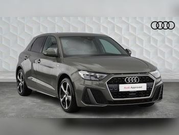 Used Audi A1 2022 for sale - 77013737: Photo