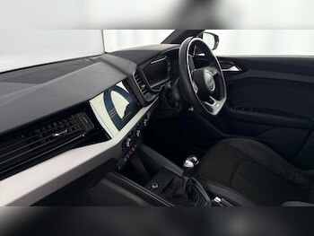 Used Audi A1 2022 for sale - 77013737: Photo