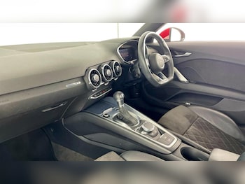 Used Audi TT 2021 for sale - 76117546: Photo 2