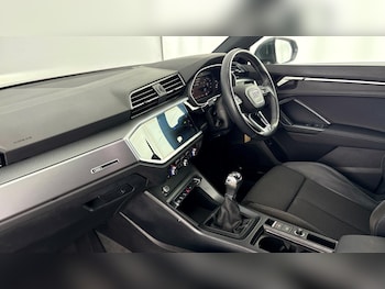 Used Audi Q3 2022 for sale - 78674295: Photo
