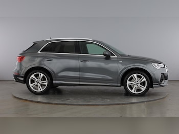 Used Audi Q3 2022 for sale - 78674295: Photo