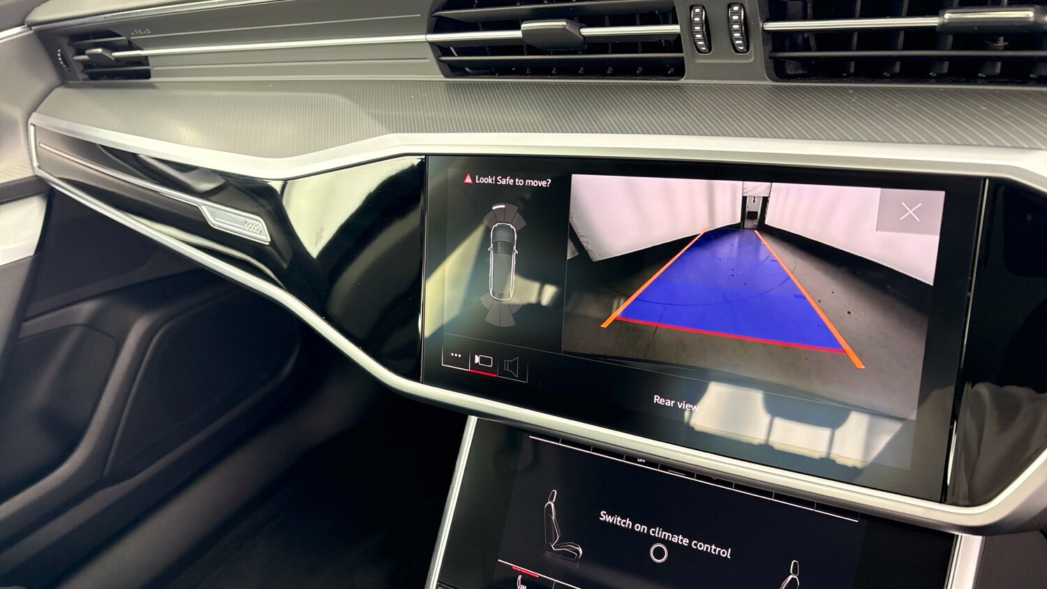 Used Audi A6 2023 for sale - 78155537: Photo 17