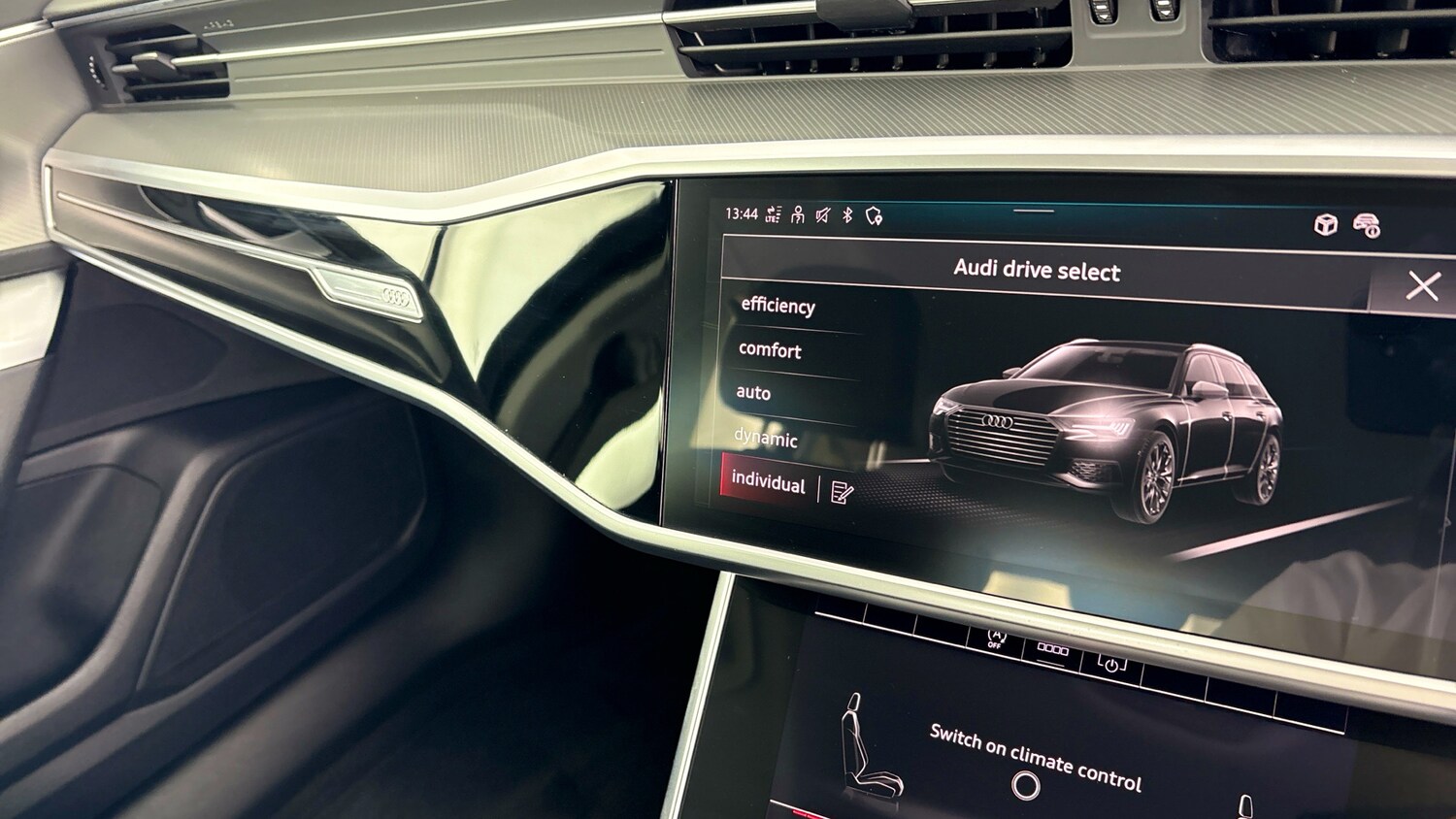 Used Audi A6 2023 for sale - 78155537: Photo 22