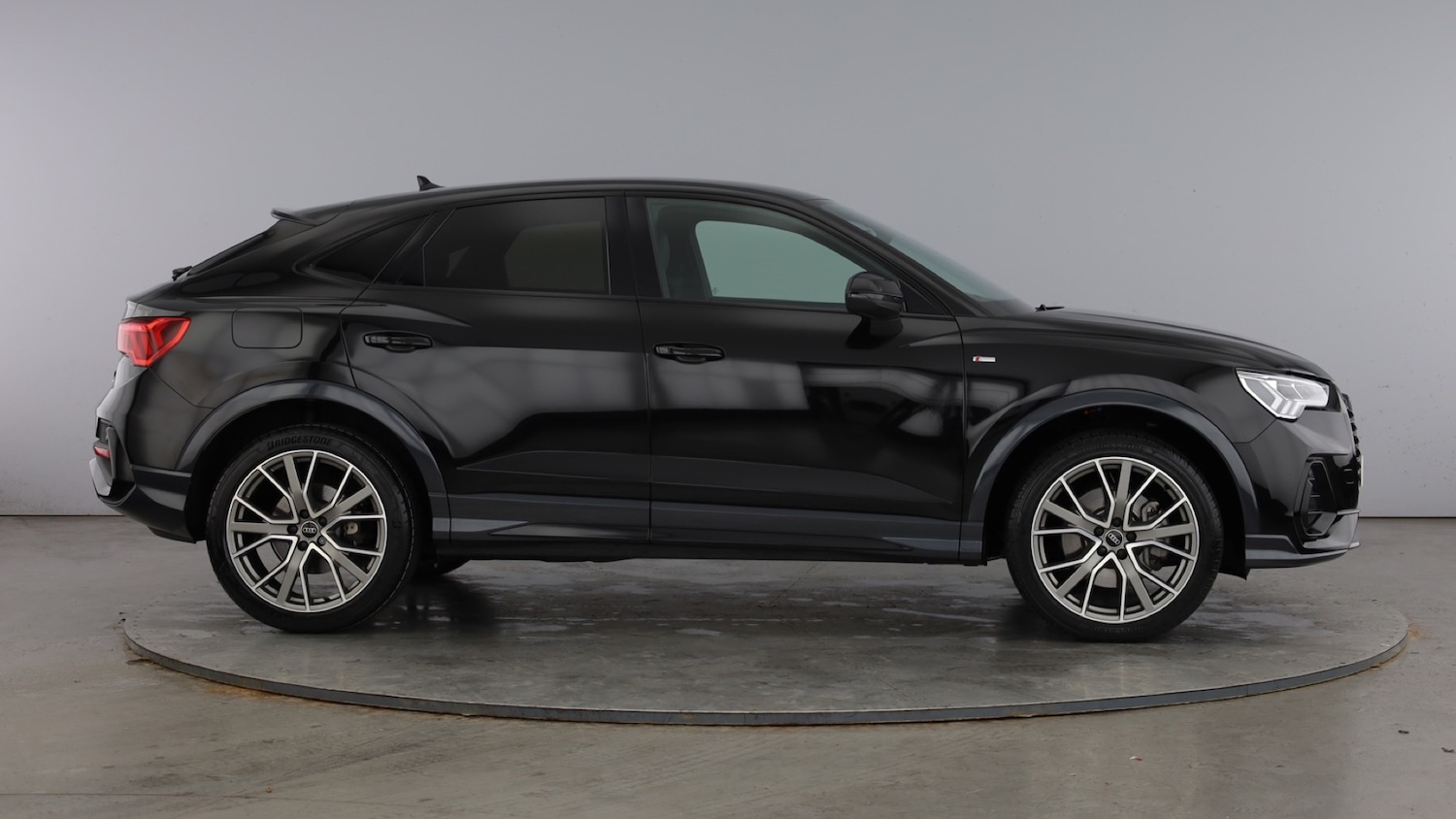 Used Audi Q3 2025 for sale - 77505117: Photo 4