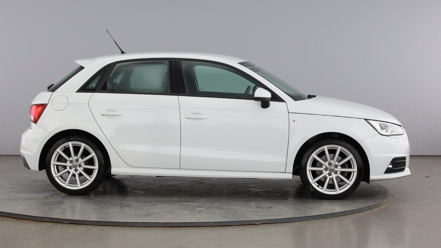 Used Audi A1 2018 for sale - 77505263: Photo 4