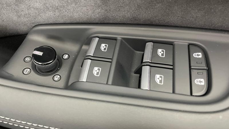 Used Audi SQ8 for sale - 77447552: Photo 19