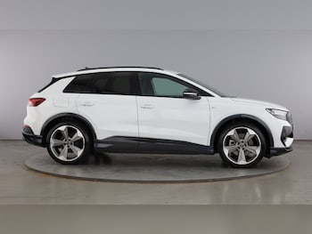 Used Audi Q4 e-tron 2025 for sale - 78459941: Photo
