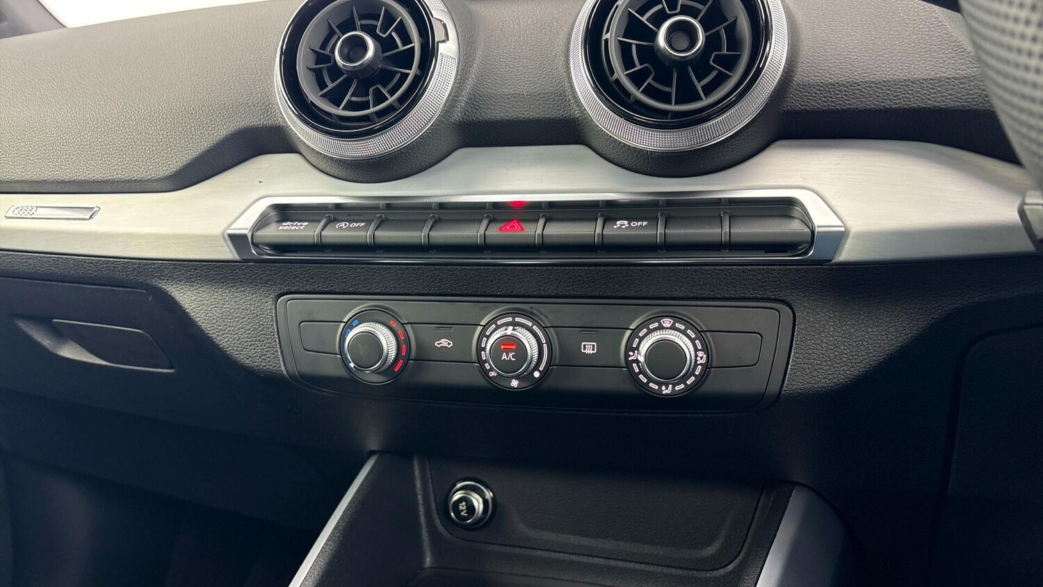 Used Audi Q2 2025 for sale - 77721466: Photo 25