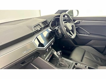 Used Audi Q3 2025 for sale - 77326917: Photo