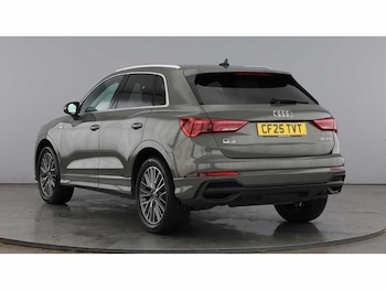 Used Audi Q3 2025 for sale - 77326917: Photo