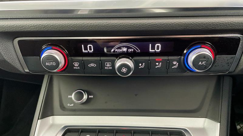 Used Audi Q3 2023 for sale - 76438449: Photo 16